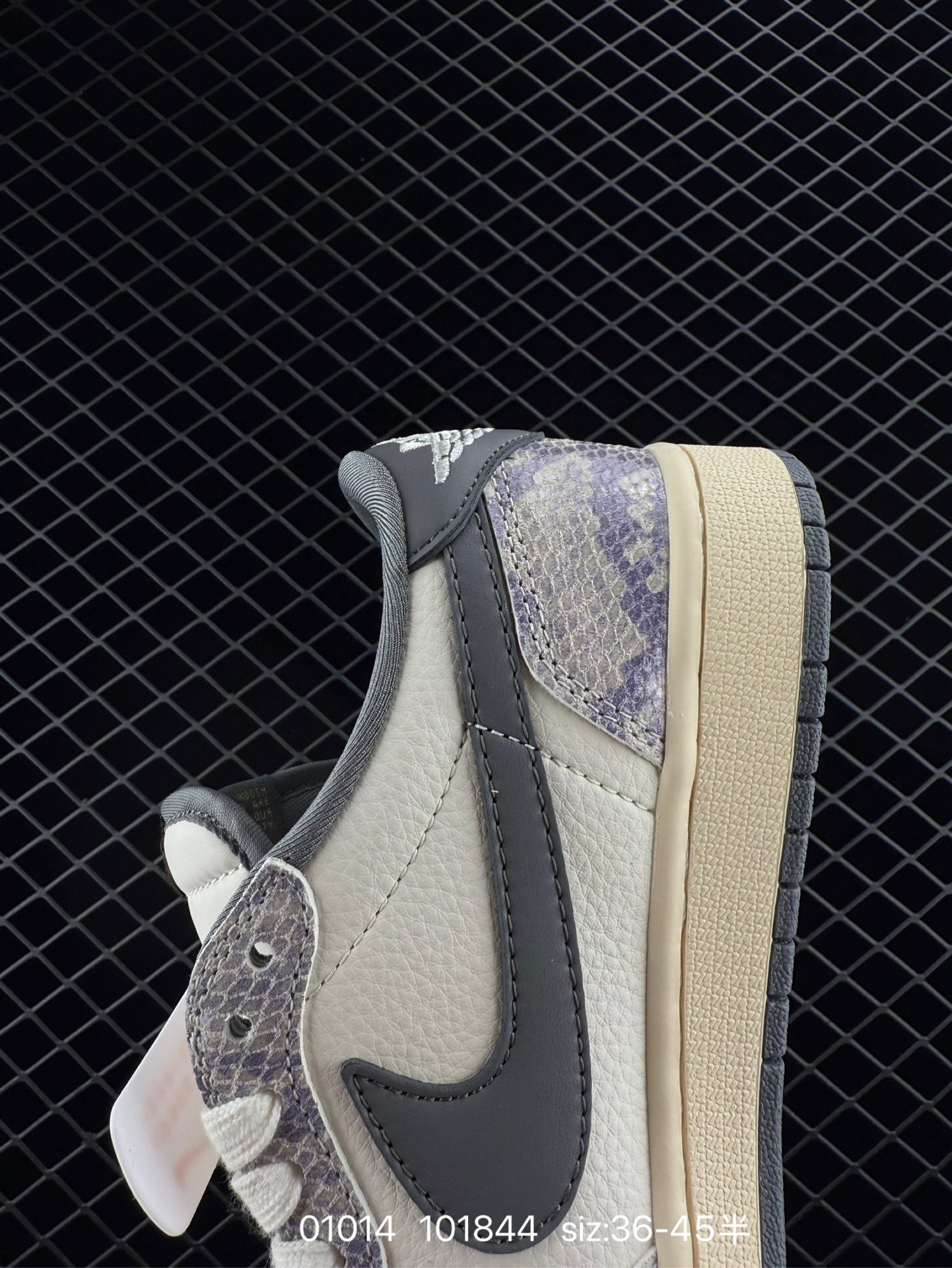 Travis Scott x Fragment Design x Air Jordan 1 Low OG SP